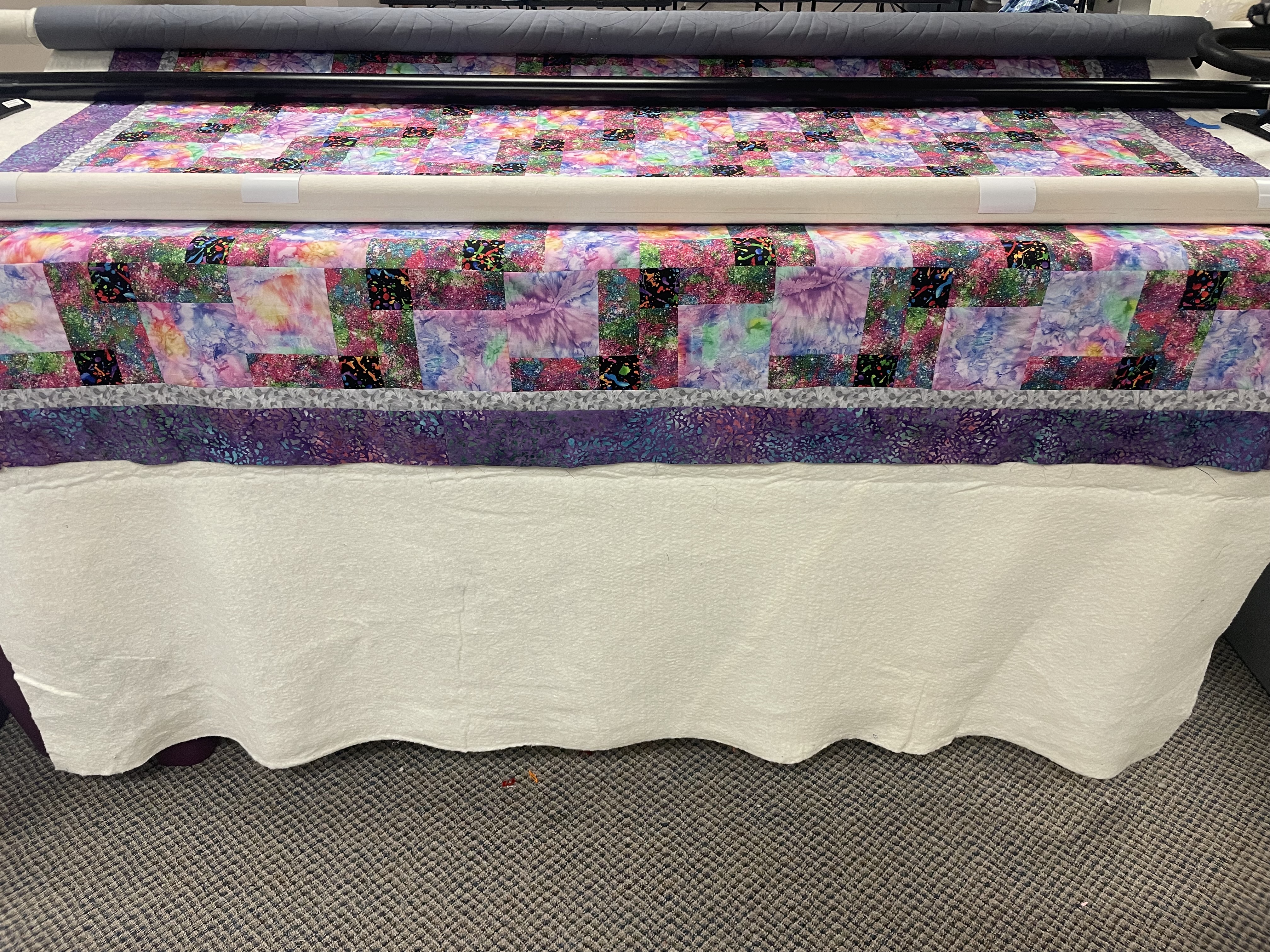 Computerized Longarm quilting services edge to edge
