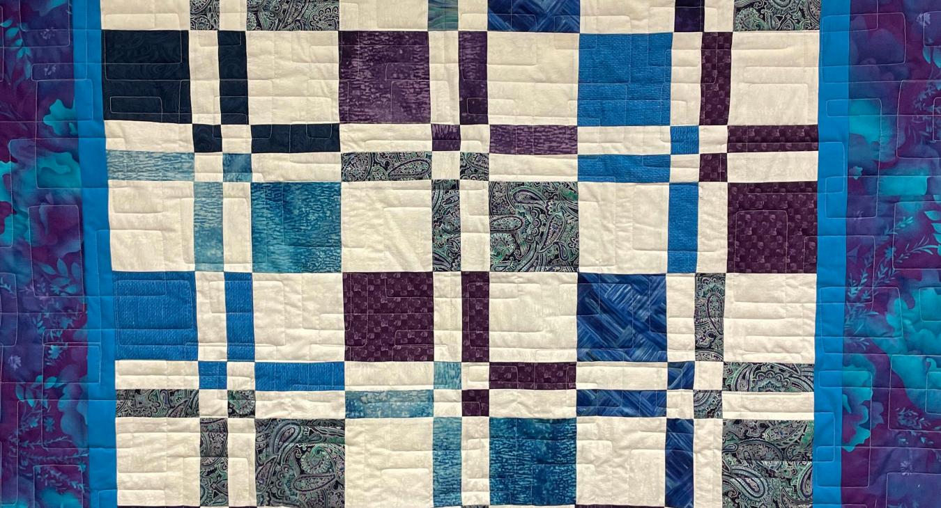 Longarm quilting services computerized edge to edge
