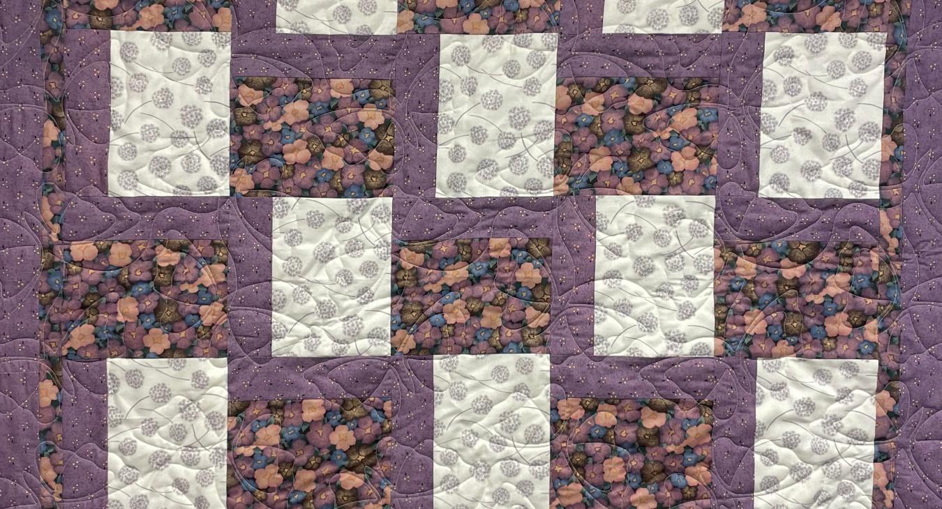 Longarm quilting services computerized edge to edge